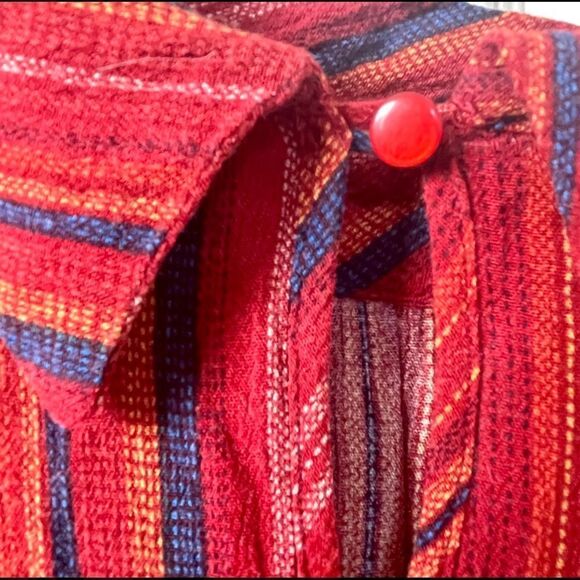 Monteau red striped collared sleeveless top - Picture 10 of 14